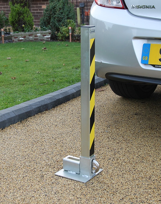 2 X removable security parking post with padlock MP9731 