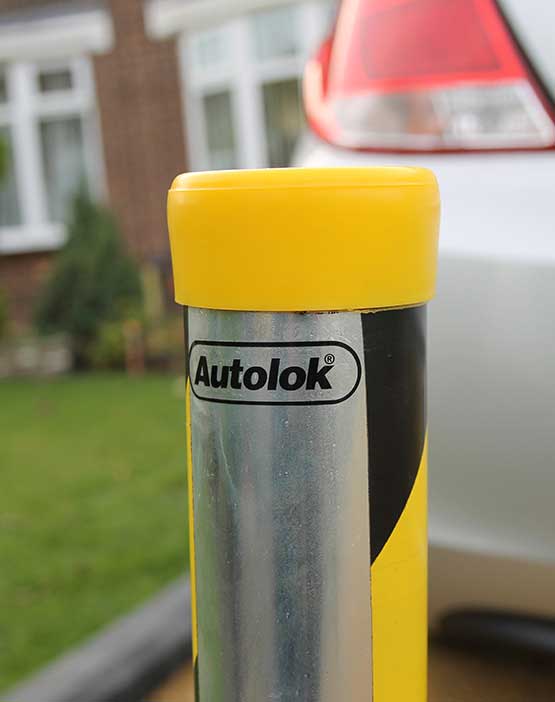 Autolok Round Removable Security Post